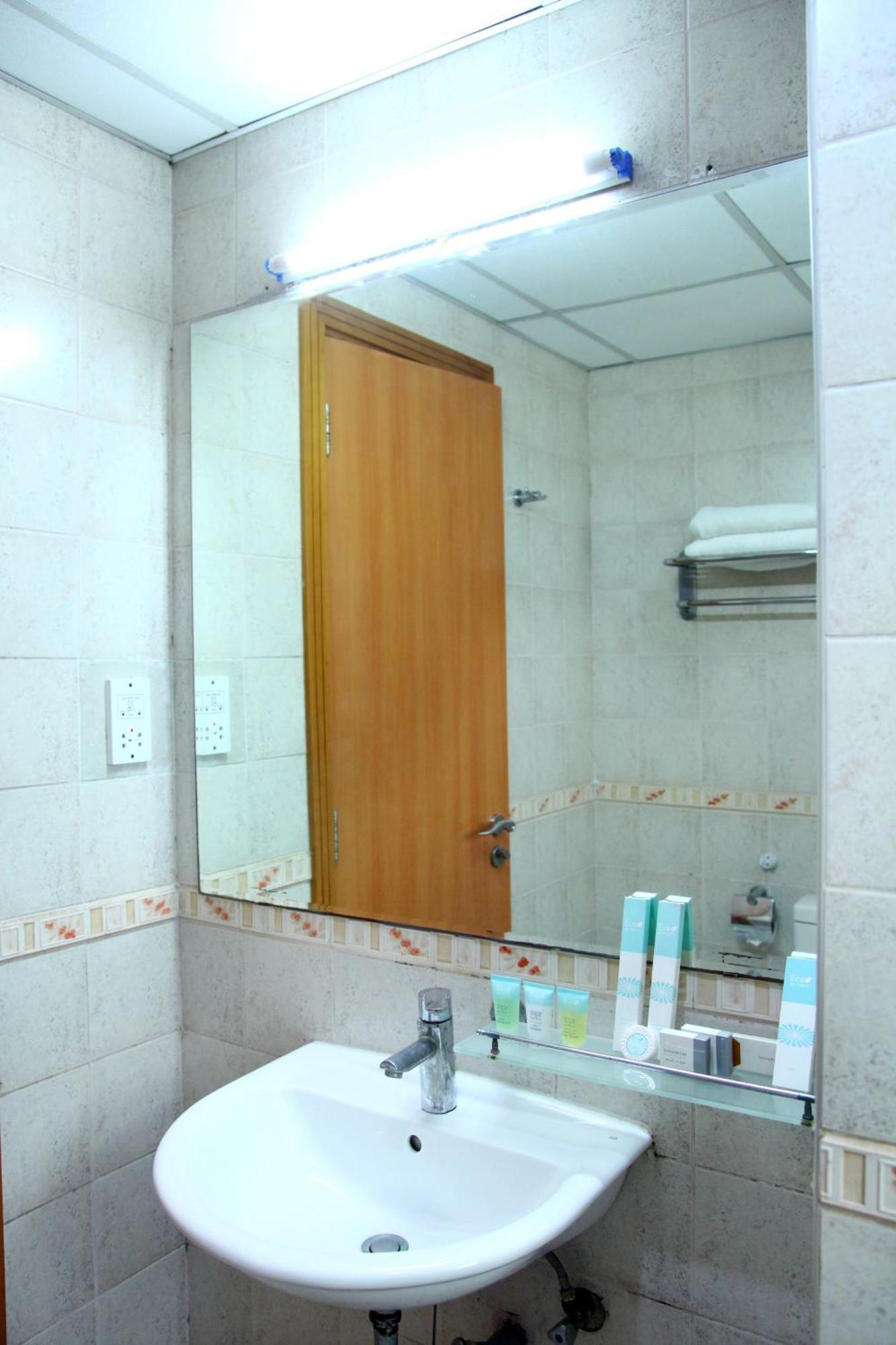 Ruwi Hotel Apartments, שארג'ה מראה חיצוני תמונה